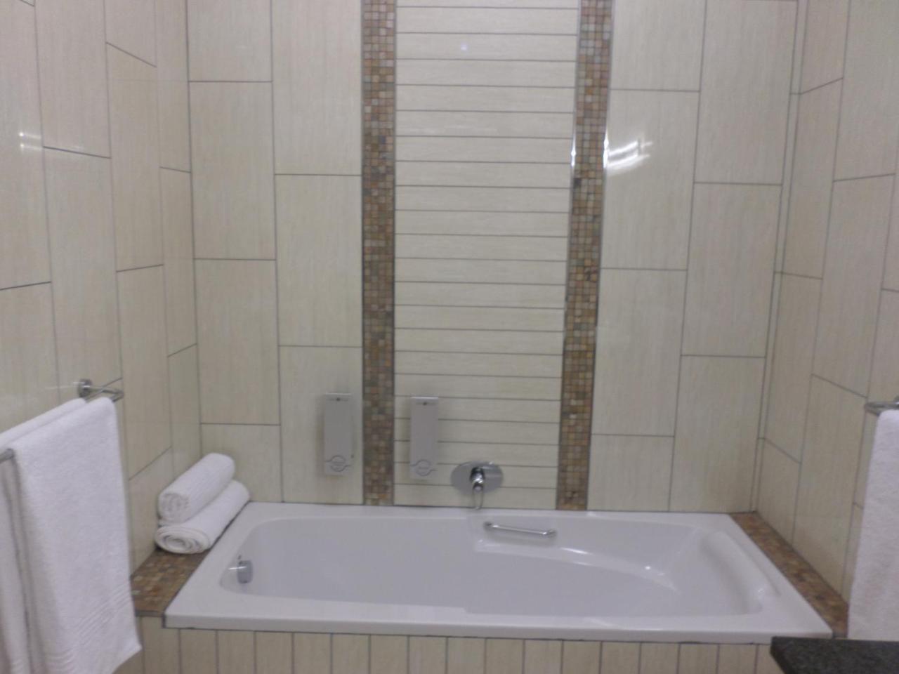 The Links Guest House Pretoria-Noord Zewnętrze zdjęcie